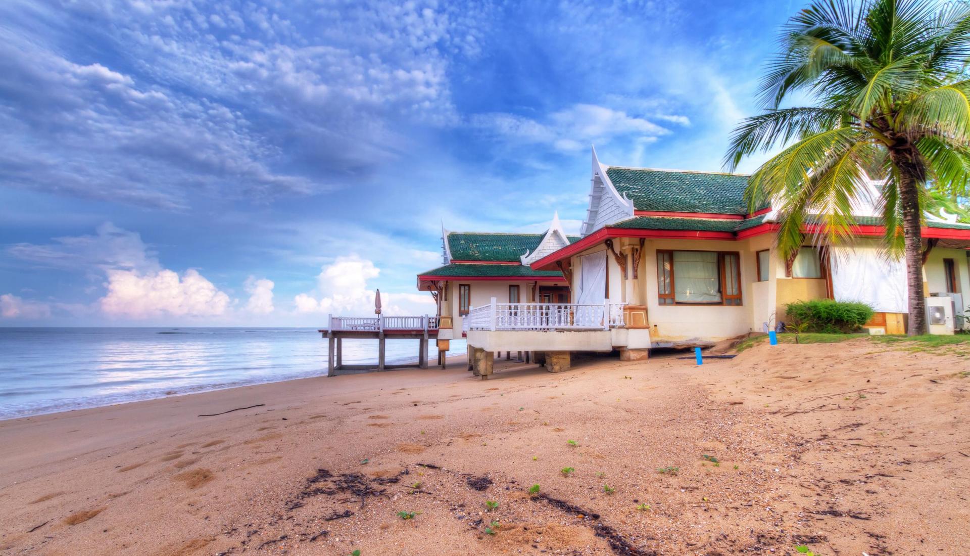 To buy or to rent a home? The pros and cons of home ownership vs. rentals.