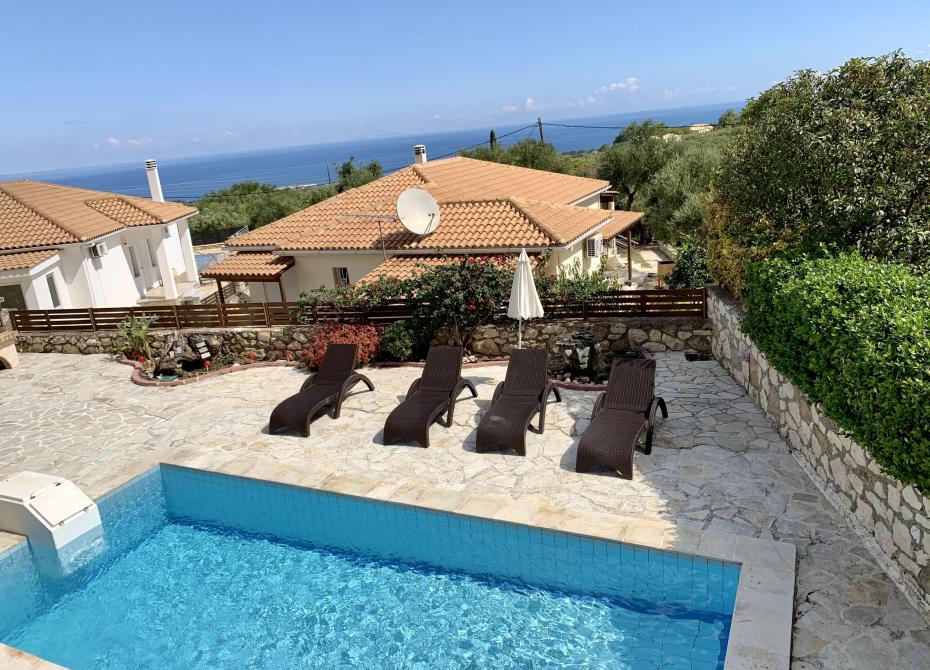 2 Bedroom villa with pool and sea view - 2