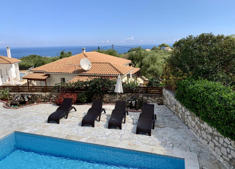 2 Bedroom villa with pool and sea view - 3