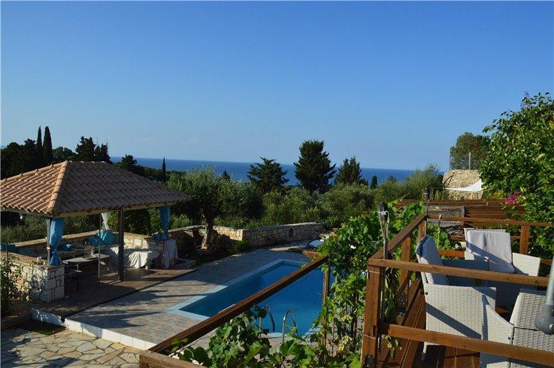 Charming 3 bedroom villa with pool in Kipseli - 3