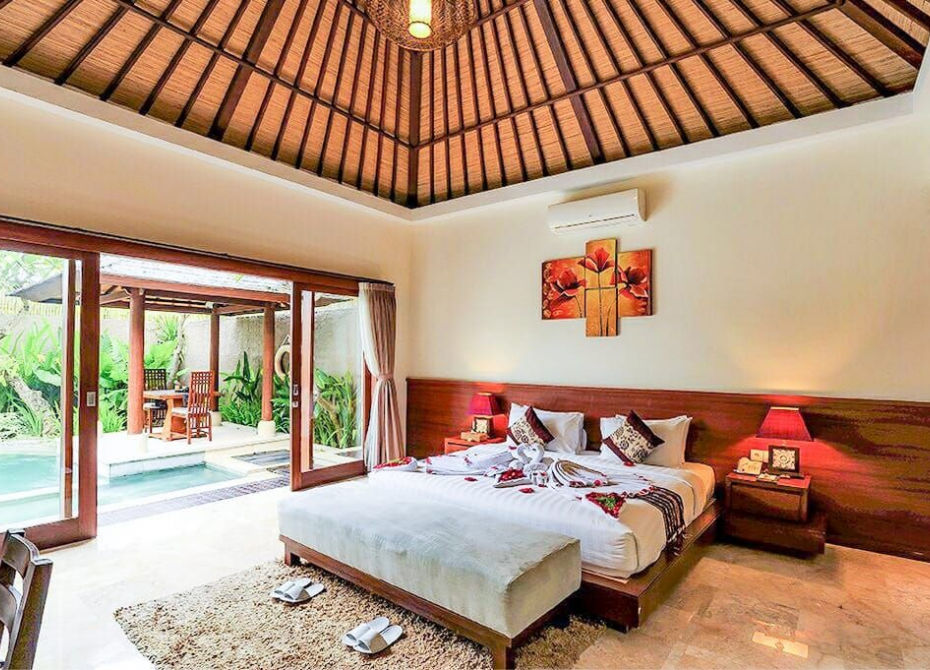 Beautiful Villa in Canggu near Batu Bolong beach - 835