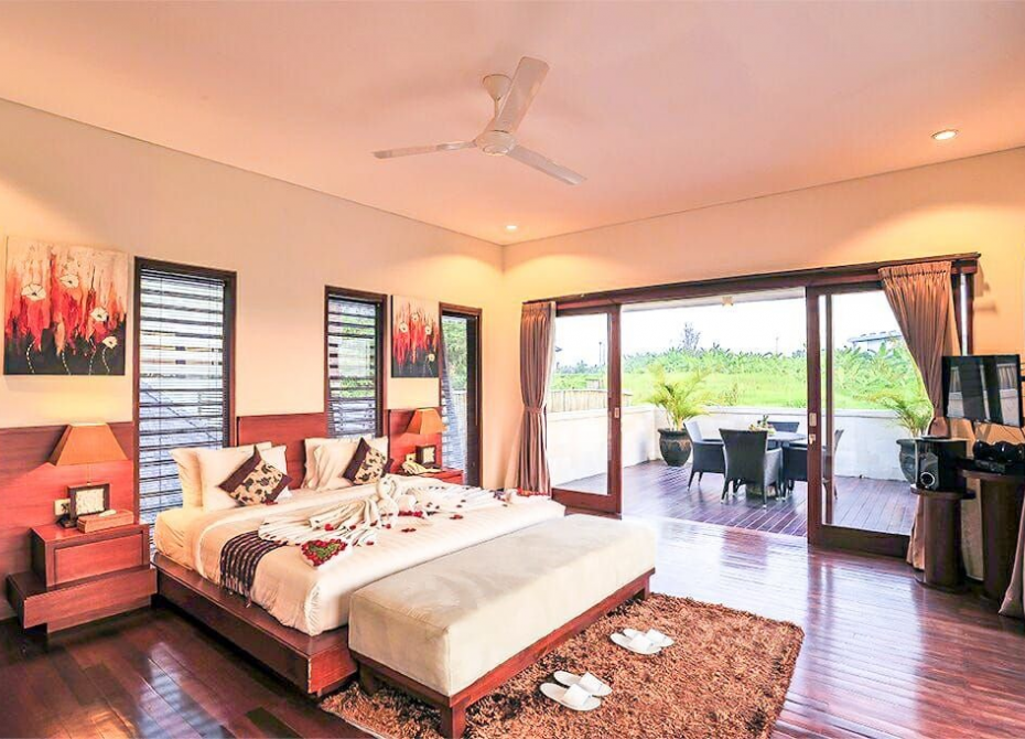 Beautiful Villa in Canggu near Batu Bolong beach - 837